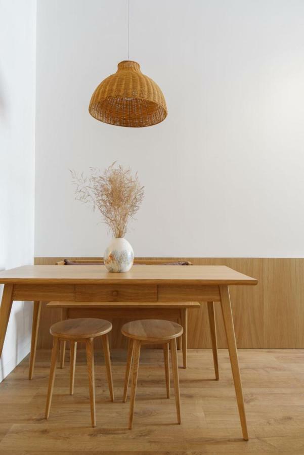 Sunrise Apartment Lviv Extérieur photo